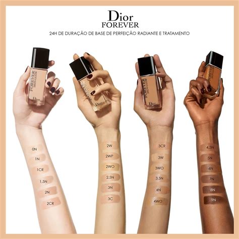 base dior forever como escolher a cor|Base Dior Forever Skin Glow : base de acabamento luminoso .